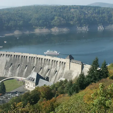 罗根兰德金环酒店 酒店 瓦尔德克