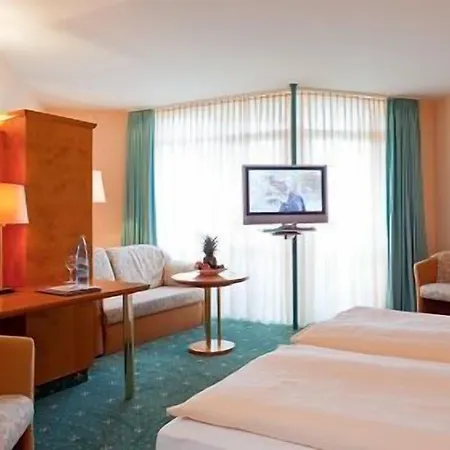 Hotel Ringhotel Roggenland 4*