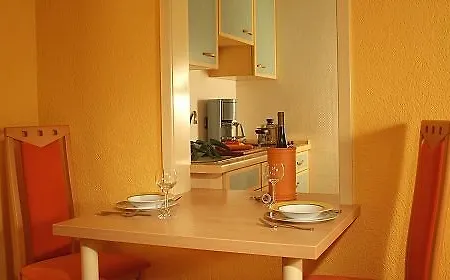 罗根兰德金环酒店 酒店 4*